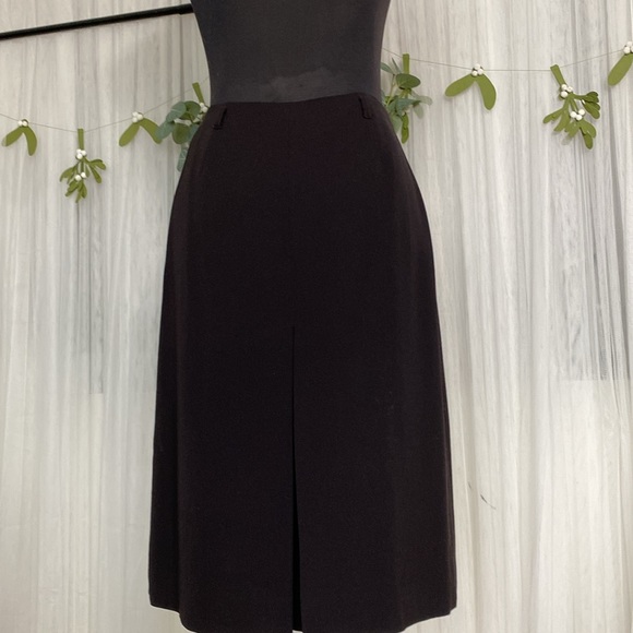Vintage Jaeger skirt 100% wool dark brown, A-line! 1 pleat front & back! Size 8 - Picture 3 of 16
